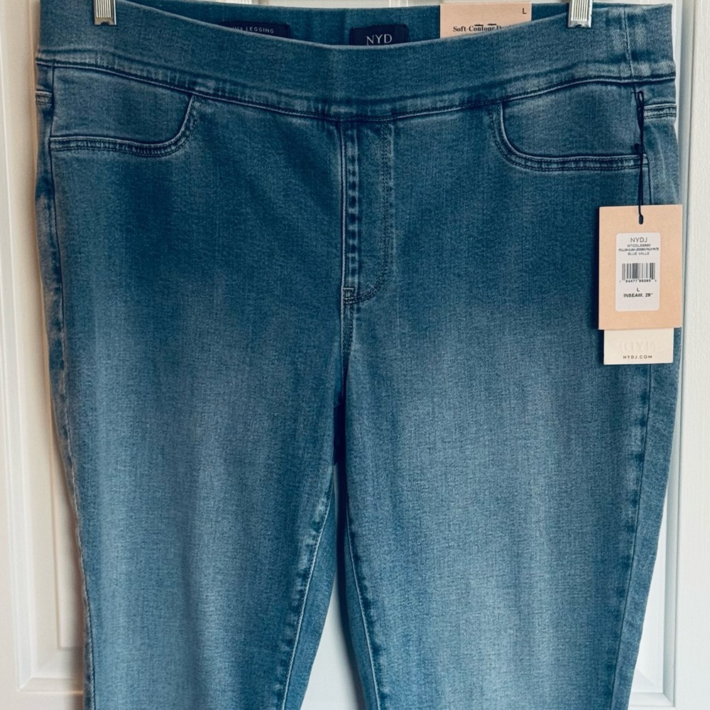 NYDJ Women's Pull On Straight Leg Jeans Blue Size Large Soft Contour Denim NWT